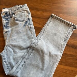 Women's Light Blue Cropped Jeans